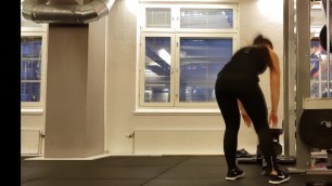 18-year-old Swedish Girl Hidden Cam at the Gym