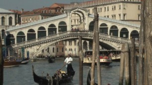 Gondola Ride Virtual Tour of Venice Italy with most Romantic Song ever