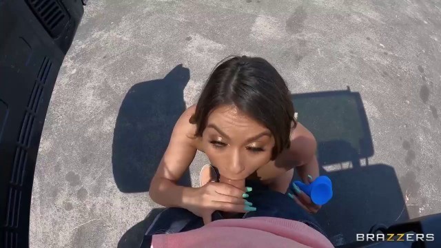 Nicole Aria - Park And Anal Play